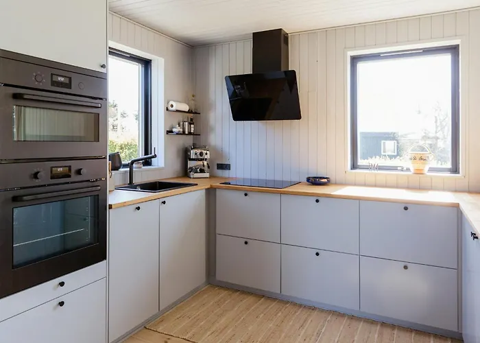 Renovated Wooden Near Child-friendly *