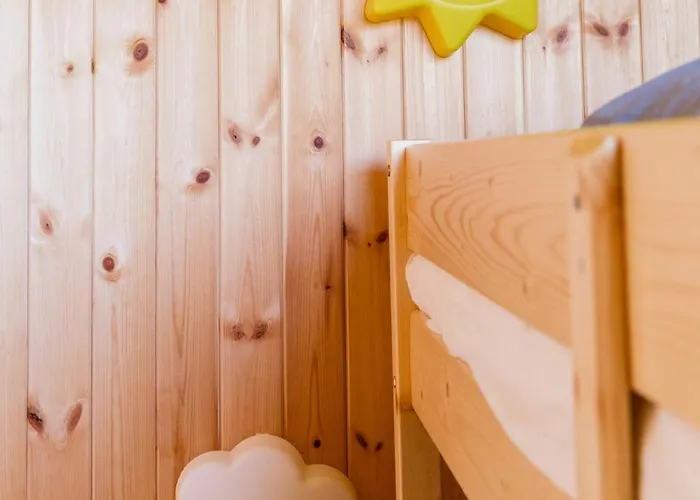 Renovated Wooden Near Child-friendly *